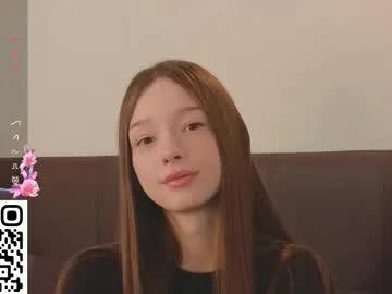 Freechat cherrymira on Chaturbate