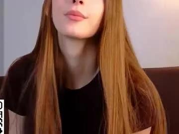 Freechat cherrymira on Chaturbate