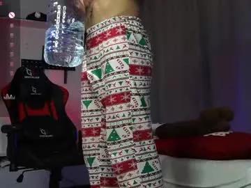 cam to cam wildness with Girls cam models. Watch the newest choice of nutty streams from our matured passionate cam models
