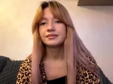 delindakrasnow — Goal: Look deep into my eyes... ('')  My name is Nami, new experience to me, hope it turns out well. Im #18 and  #new here #skinny #young #smalltits [18 tokens remaining]