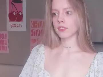 denaebeste — Hi ! I am beginner model here ! Let's just fun GOAL: Heyy let's slow dance + Every 5 token MEOW #new #shy #skinny #18 [55 tokens remaining]