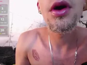 Freechat drakeneumann on Chaturbate