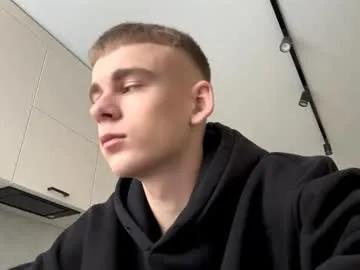 Freechat echowraith on Chaturbate