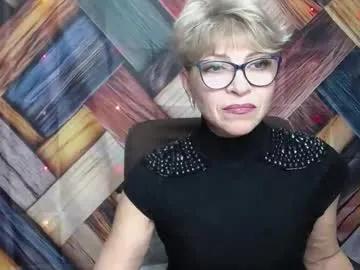 Freechat ellabonito on Chaturbate