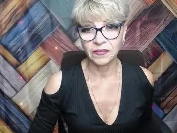 Freechat ellabonito on Chaturbate