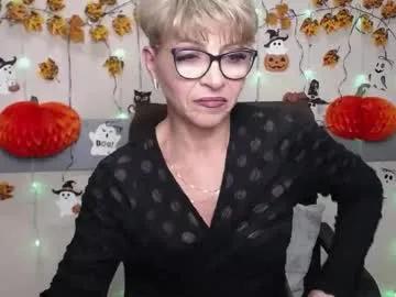 Freechat ellabonito on Chaturbate