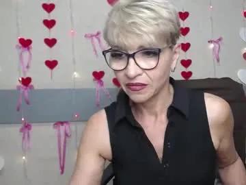 Freechat ellabonito on Chaturbate