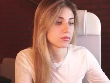 elliecutes — GOAL: sexy dance [213 tokens remaining] Once you see me once, you'll never want to wake up and go to bed without me again #nonude #cute #joi #femdom #mistress