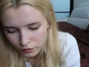 elsafawn — Morning tease <3 - Goal: take off my top #new #lovense #shy #natural #smalltits