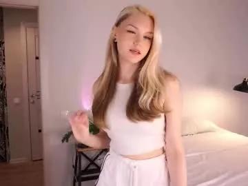 Freechat emmiemurray on Chaturbate