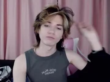 Private evan_reinhart on Chaturbate