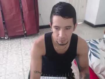 Freechat fantasieshotcouple on Chaturbate