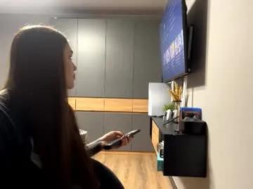 fernebohnenblust — Goal: let`s go dance! I am new here and your support is very important to me! Thank you! ^^ #teen #18 #cute #new #shy [66 tokens remaining]