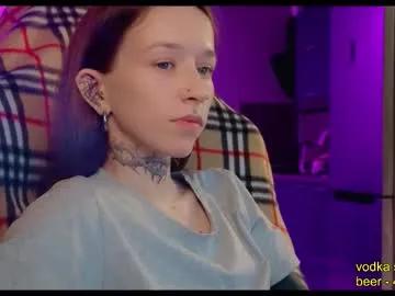 Chaturbate fran_bow  is Freechat  fran_bow — 419 420 meme #nonude #smoke #emo #feet #tattoo