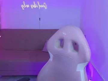 genet_tay on Chaturbate