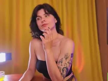 Freechat ginavontease on Chaturbate