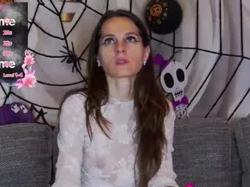 Avatar of hailey_peach