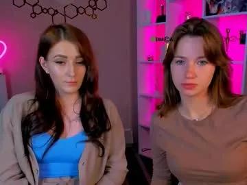 Freechat helli_belli on Chaturbate