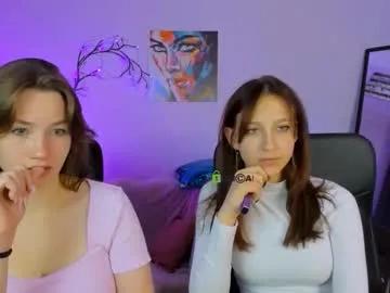 Freechat helli_belli on Chaturbate