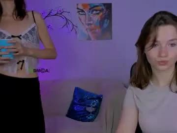 Freechat helli_belli on Chaturbate