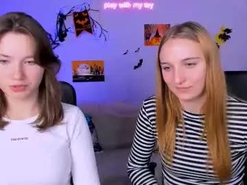 Freechat helli_belli on Chaturbate