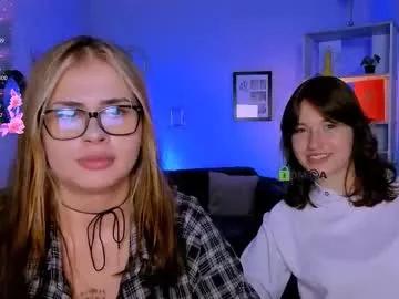 Freechat helli_belli on Chaturbate