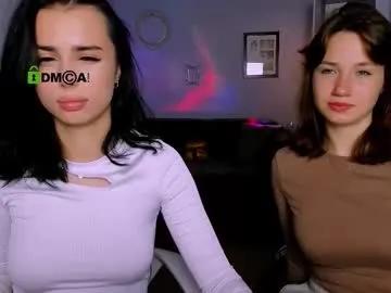 Freechat helli_belli on Chaturbate