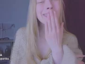 hihi_im_chloe on Chaturbate 