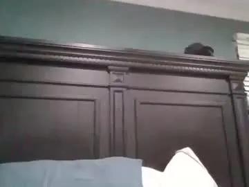 hissexytexan — Goal 1 : Play With My Tits (150 tokens remaining)