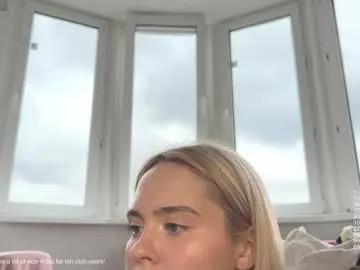 honey_sunshine — cum + huge rain squirt! tip99/169/222/500/1000 and I cum like ocean [4999 tokens left] #squirt #bigass #teen #braces #pawg