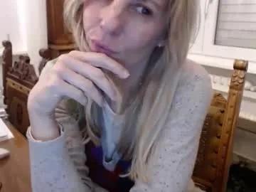 hornyssima — Hornyssima's room, #mature,  #natural,  #kinky,  #longnipples, im looking for a rich hubby:-)