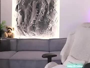 Freechat im_kristina on Chaturbate
