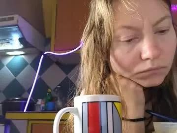 jony_marta —  GOAL: take off top/suck dick 1 min  [10]  PVT open  #bush #pregnant #shy #pawg #blowjob