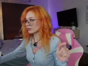 juicyshow — Hey yeah best squirter back FIRST SQUIRT IN month  [1582 tokens remaining] #redhead #toy #tattoo #squirt #deepthroat #feet