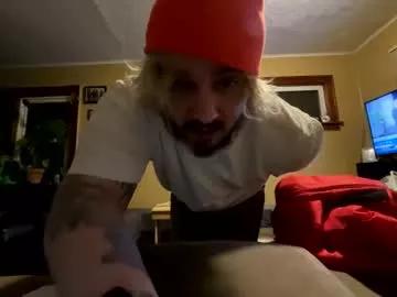 kinkybiguy14 on Chaturbate 