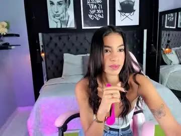 Avatar of kitty_collins_