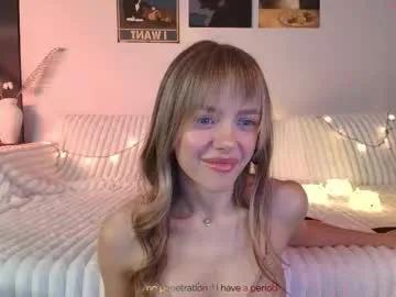 kylie_desire — PLEASURE   #bigass #young #squirt #natural [12345 tokens remaining]