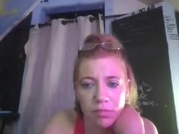 lexisky6969 — Freechat on Chaturbate