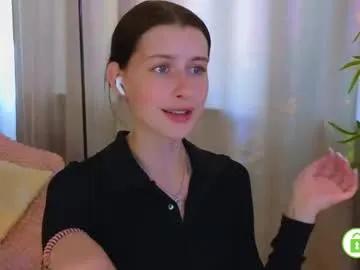 lily_aurum on Chaturbate