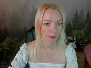 lisa_magnusson — GOAL: touch my neck and my cleavage [45 tokens remaining] Hello everyone! My name is Lisa and I'm new to this site! Help me take my first steps here! #milf #feet #skinny #smalltits #new