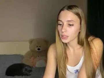 litle_girl05 — hi, Luna #new #18 #cute #ukraine #slim [150 tokens remaining]