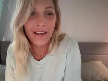 little_lies on Chaturbate 