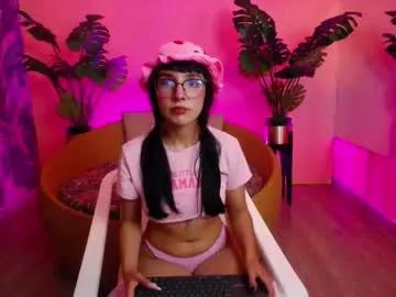 Chaturbate little_paulette  is Freechat  little_paulette — WELCUM()    #new #18 #skinny #c2c #latina