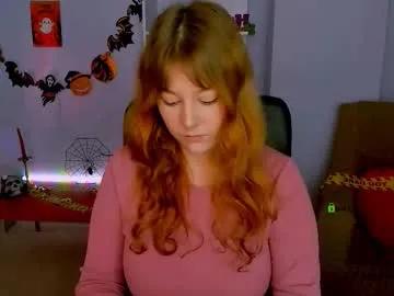 luna_blooming — GOAL: handbra [222 tokens remaining] Welcome to my room! #lovense #bigass #cute #redhead #bigboobs