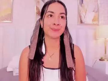 Freechat lyzzi_smith01 on Chaturbate