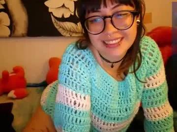 malicia_witch_ — Oil on boobies + dance [163 tokens left] My ukulele already works again  #feet #petite #smalltits #hairy #ahegao