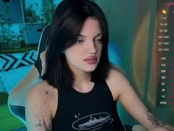 Freechat mavis_crystal on Chaturbate