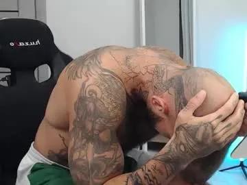 maxi_foxxx — GOAL: For a good day [2000 tokens remaining] Follow me #daddy  #feet  #master #bigcock #muscle