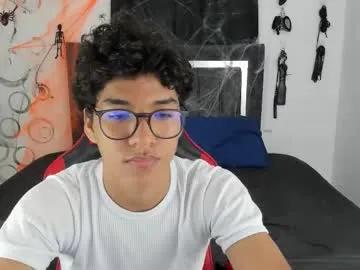 Chaturbate maximiliano_khalil  is Freechat  maximiliano_khalil — Today is my First day here! #gay #18 #young #slim #curlyhair
