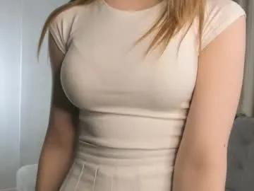 megansuns — Hey boys I'm #new here and my name is Megan, GOAL:gentle touches on the neck #shy and #redhead - #young girl, #bigass for you [22 tokens remaining]